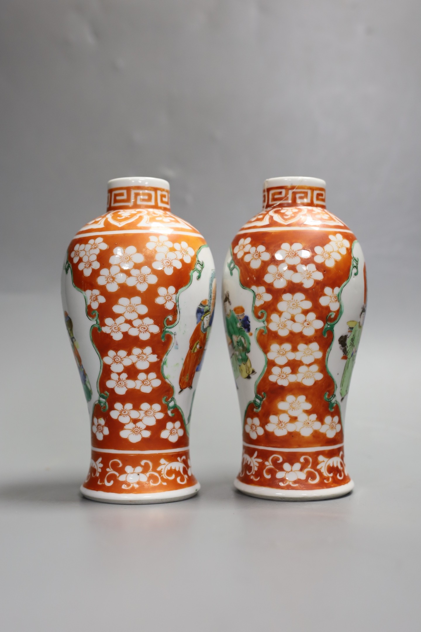 Two Chinese coral ground vases, 19th century (a.f) 18.5cm